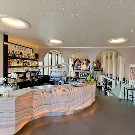 Ξενοδοχείο Bell'arrivo By Dori Πεσκιέρα ντελ Γκάρντα