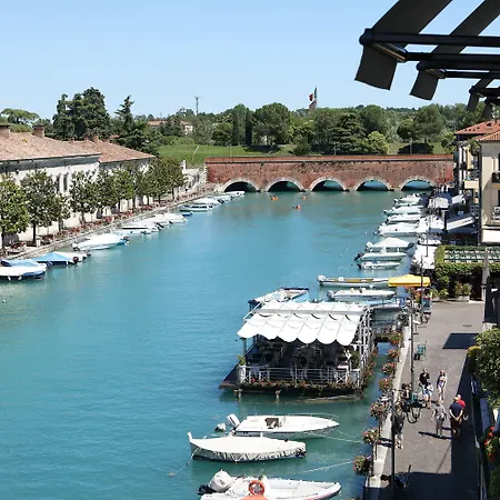 Bell'arrivo By Dori 3* Peschiera del Garda