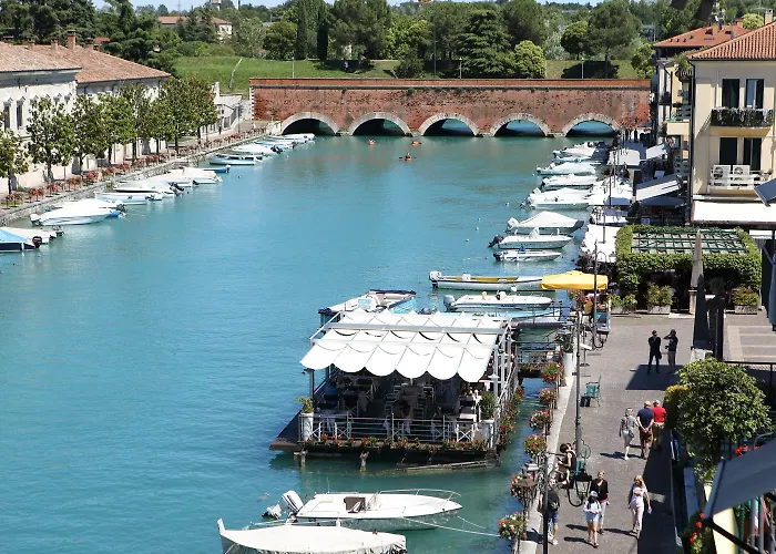 Ξενοδοχείο Bell'arrivo By Dori Πεσκιέρα ντελ Γκάρντα