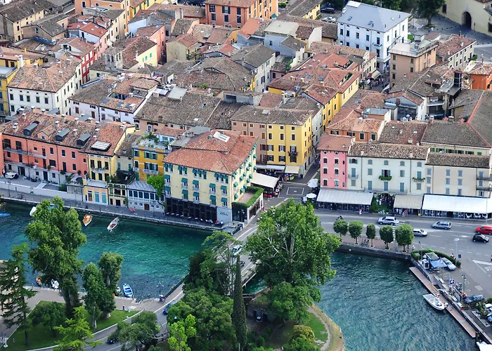 Bell'arrivo By Dori Hotel 3*
